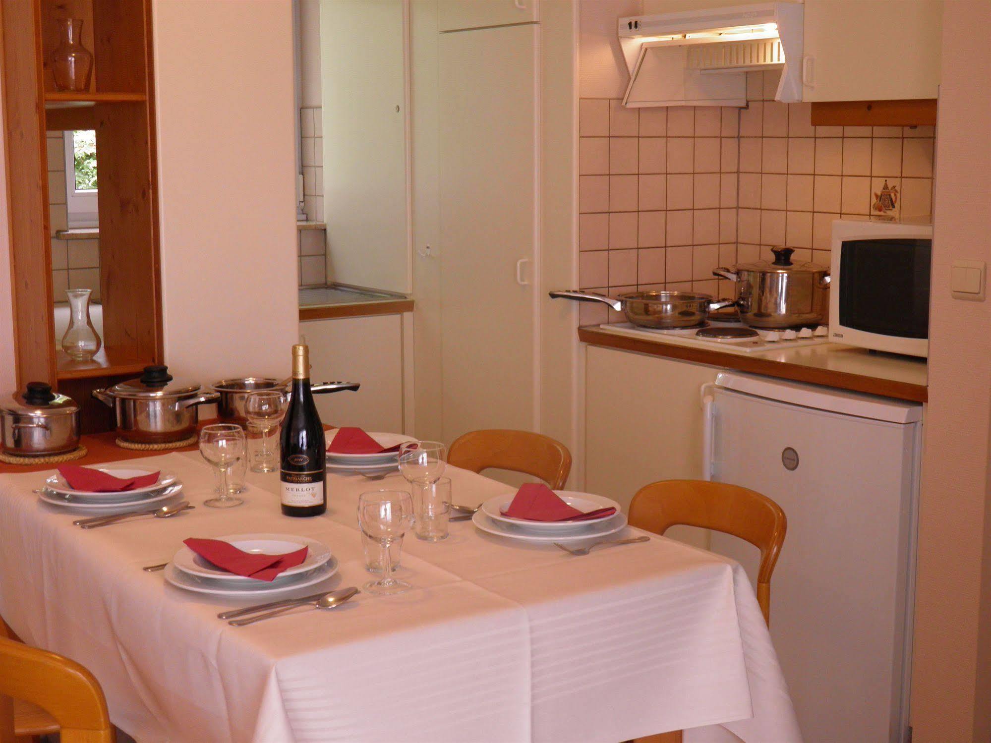 Domein Westhoek Apartment Oostduinkerke Eksteriør bilde